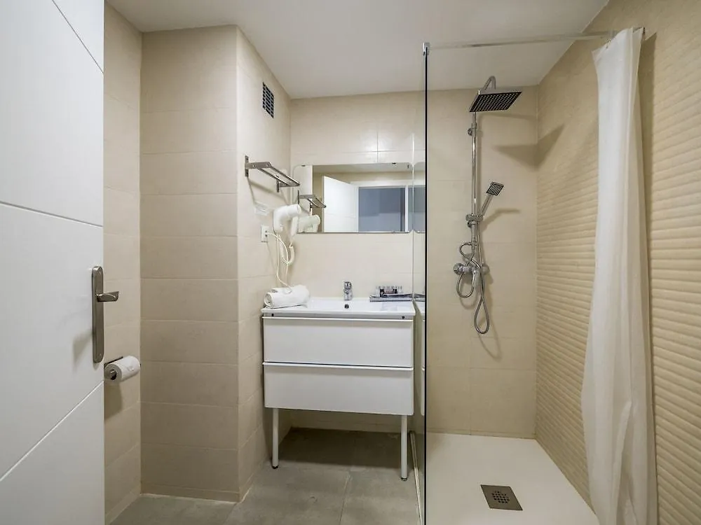 Perello Hotel Lloret de Mar 2*,  Spain