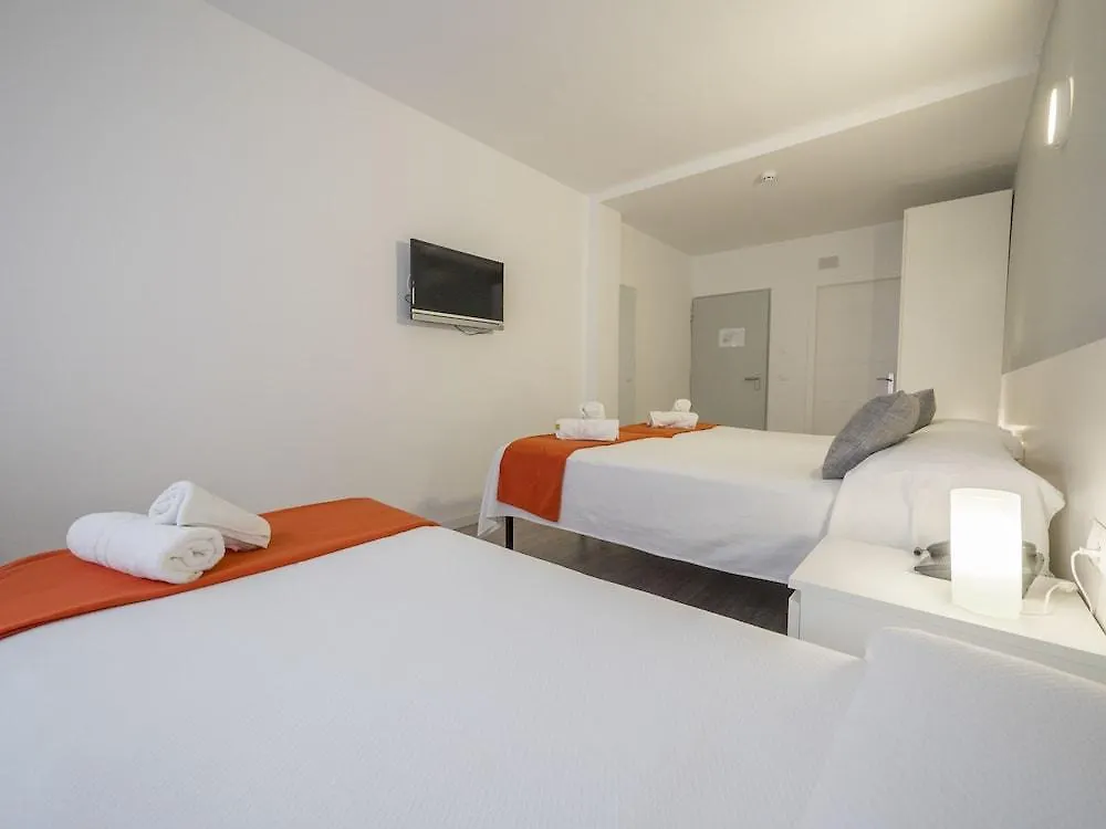 Perello Hotel Lloret de Mar 2*,  Spain